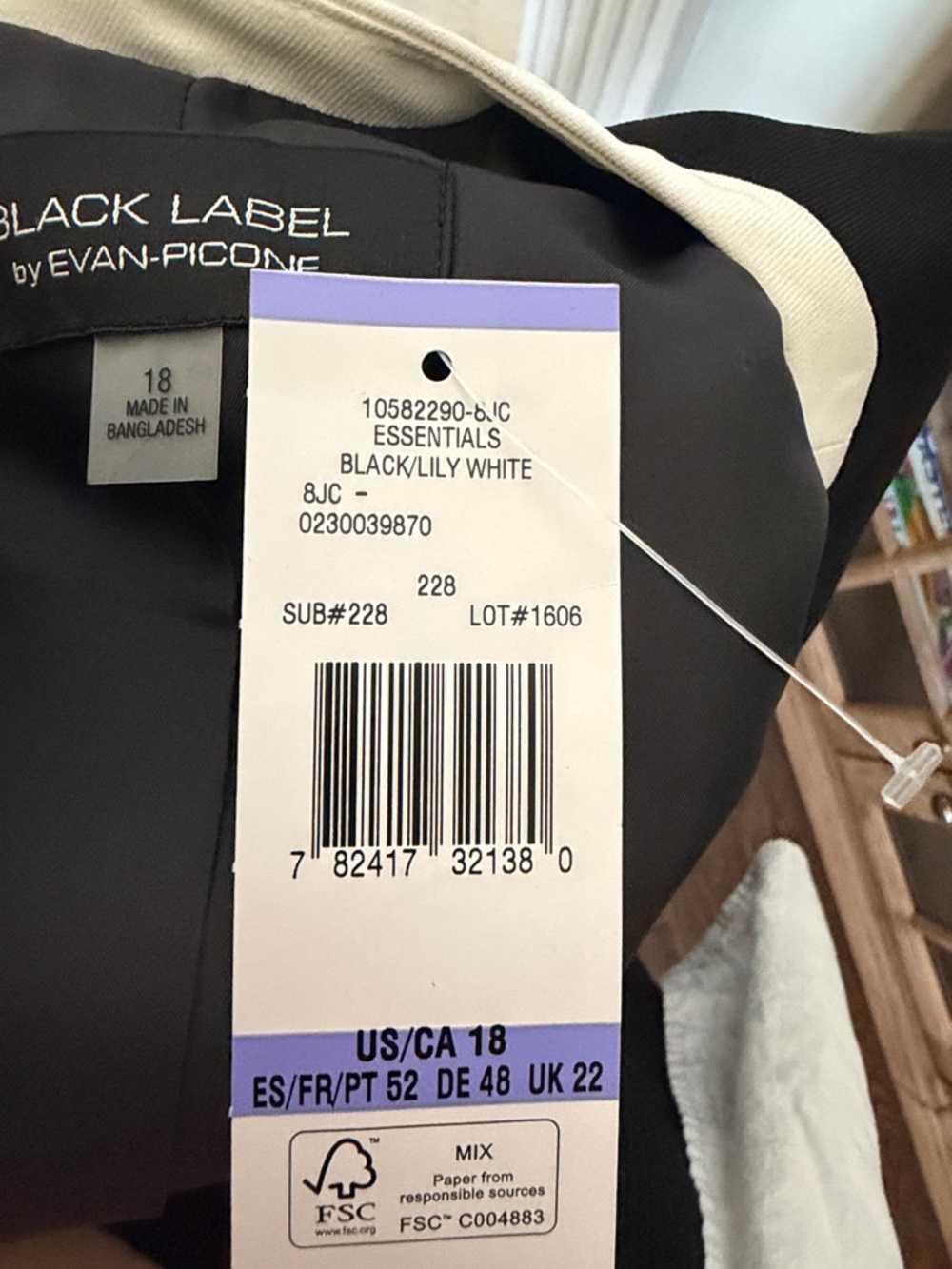 Black Label by Evan Picone Black Collarless Blazer with White Trim SZ 18 - Picture 10 of 11